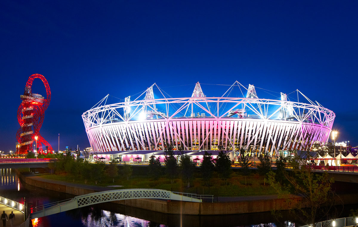 London Stadium and ArcelorMittal Orbit illuminated at night